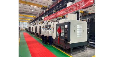 里程碑：尊龙凯时2021年第10000台立加下线